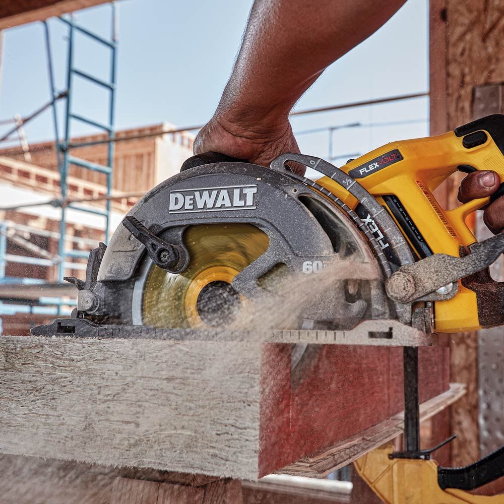 Sierra circular DeWalt 7-1/4