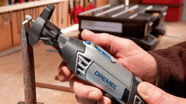 Herramienta Rotativa Dremel 4000-3/52 220V 52 Accesorios - F013.400.0GW3