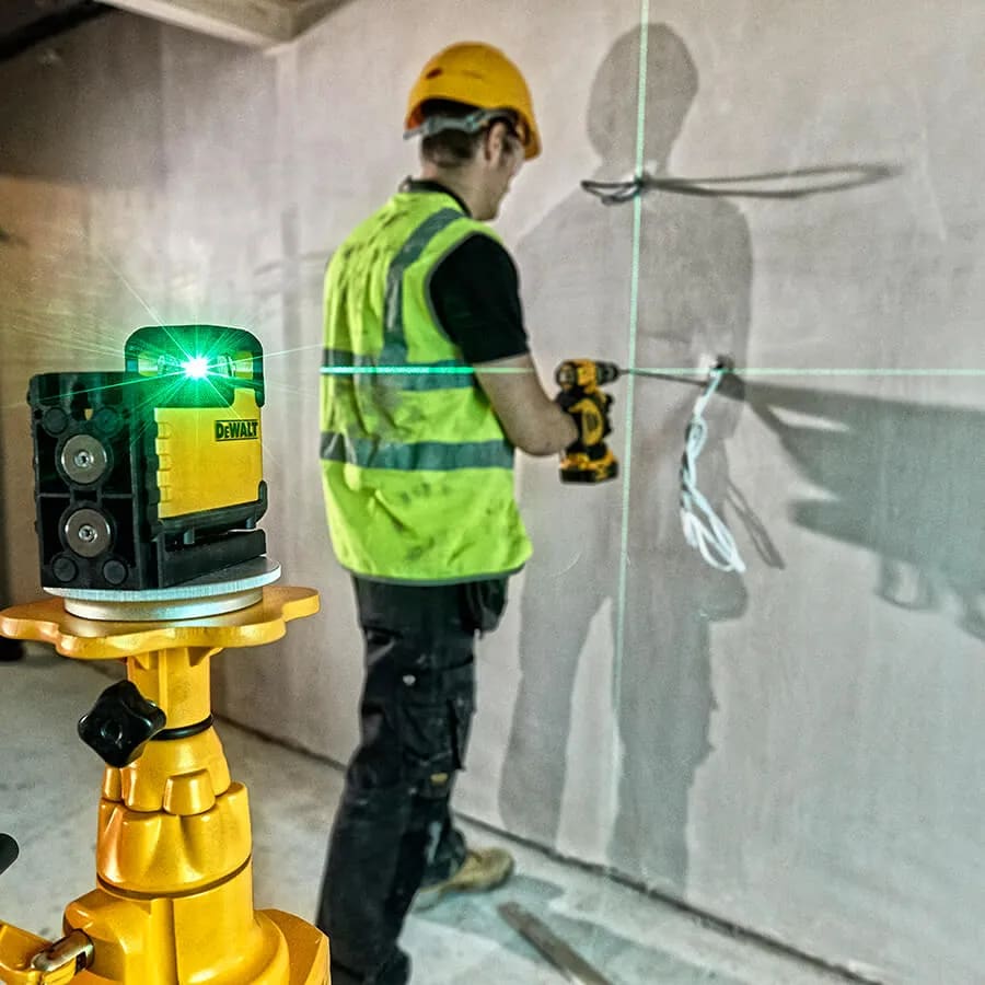 Nivel laser Verde de 1 línea 360° y 1 línea Vertical Dewalt DW03601CG6