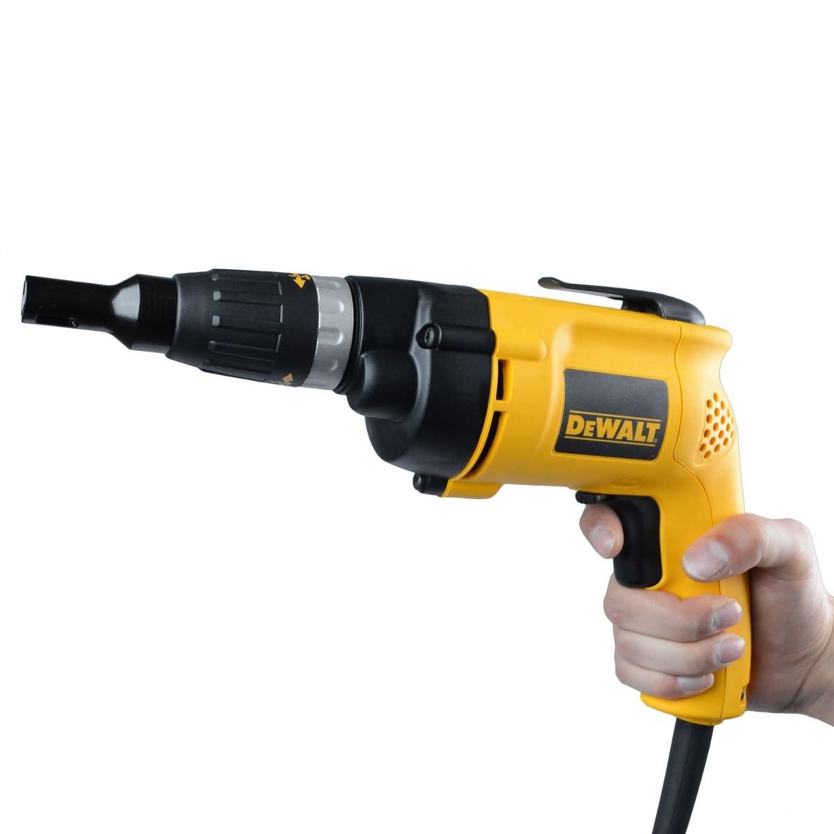 Atornillador Alto Torque de 540W DEWALT DW2571