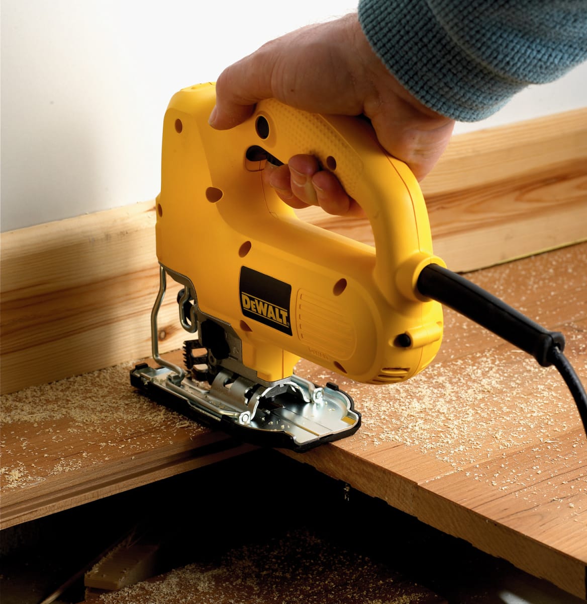 Sierra Caladora Tipo T 550W Dewalt DW341-B23