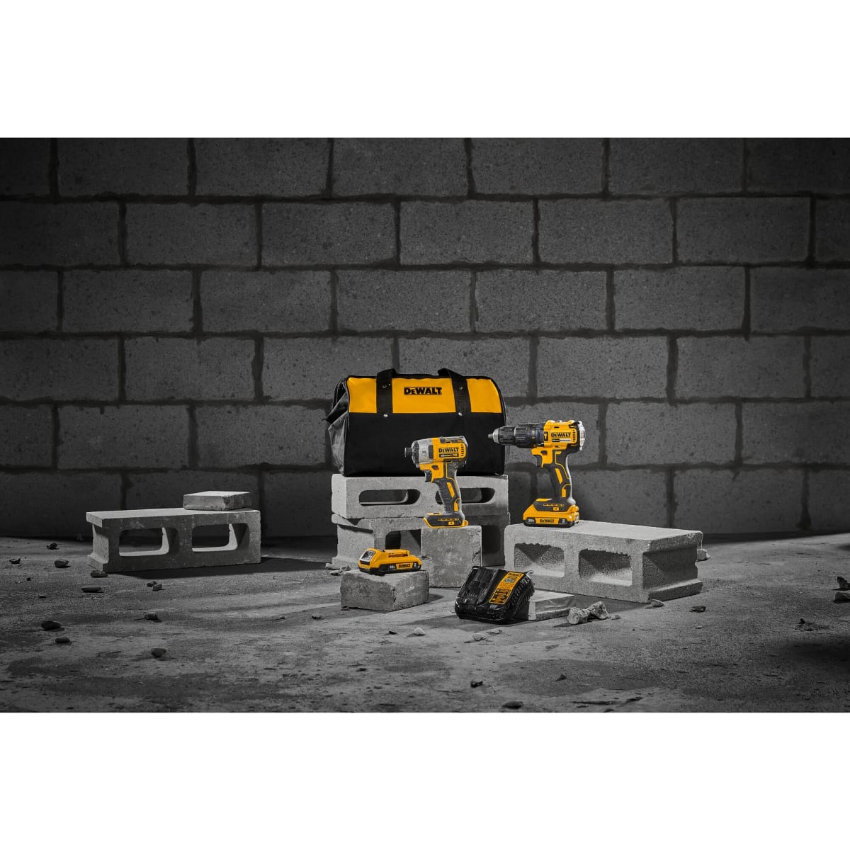 Taladro Perc 1/2'' + Atorn Impacto 1/4'' 20V Inc Set de Accesorios Dewalt DCK223D2-K54