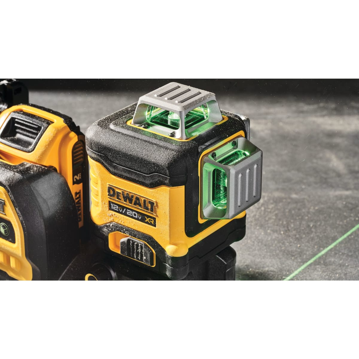Nivel Láser DeWalt 20V 3 Líneas 360° Luz Verde - DCLE34030GB4