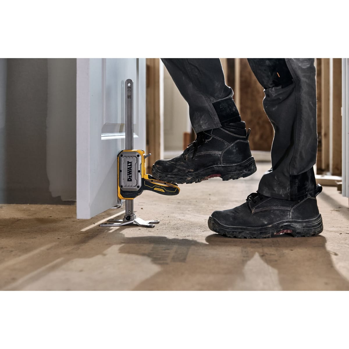 Brazo de Elevación Carga Hasta 150 Kg Toughseries Dewalt DWHT8355011