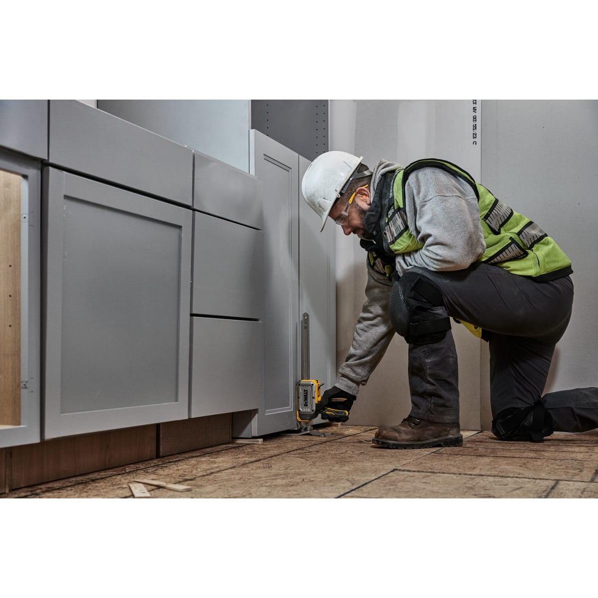 Brazo de Elevación Carga Hasta 150 Kg Toughseries Dewalt DWHT835509