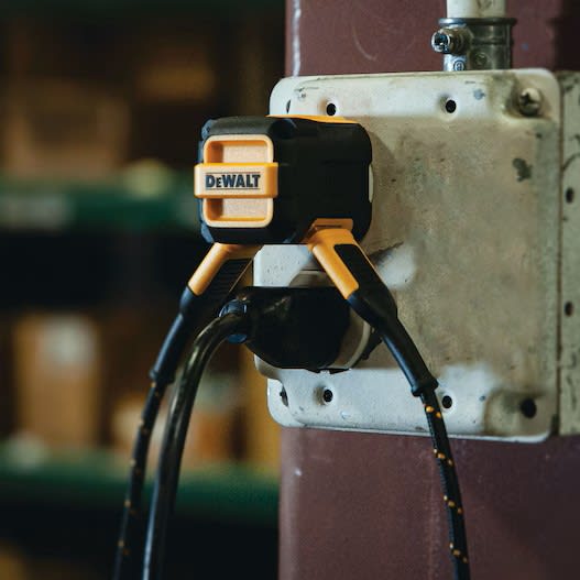 Cargador de USB 2 Puertos DEWALT DXMA13108493