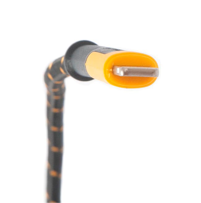 Cable de Carga Reforzado 1.2m / Iphone DEWALT DXMA13113592