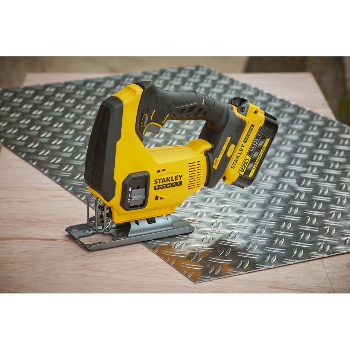 Sierra Caladora 20 V 2500 Cpm 65 mm Fatmax Stanley SCJ600-B24