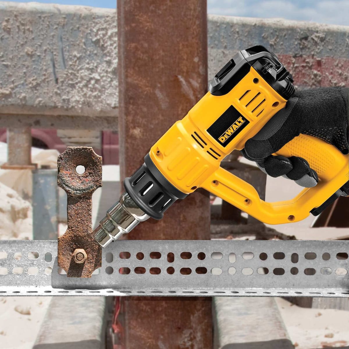 Pistola de Calor DeWalt 2000W con Pantalla LCD 50°C-600°C - D26414-B25
