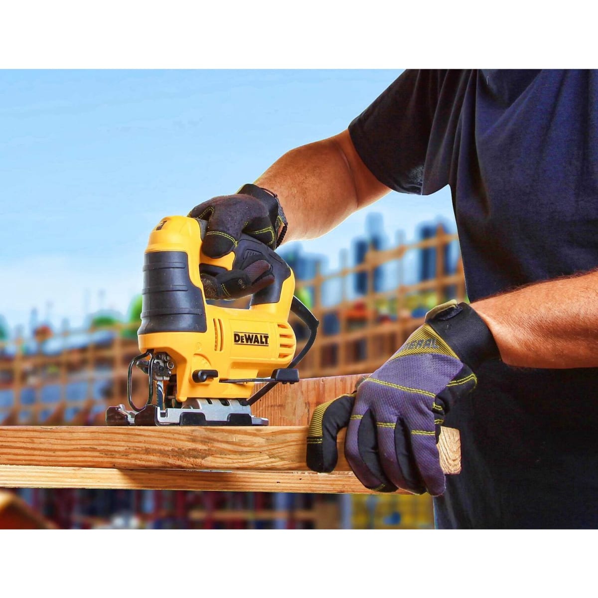 Sierra Caladora Eléctrica 650W 85mm Dewalt DWE300-B28
