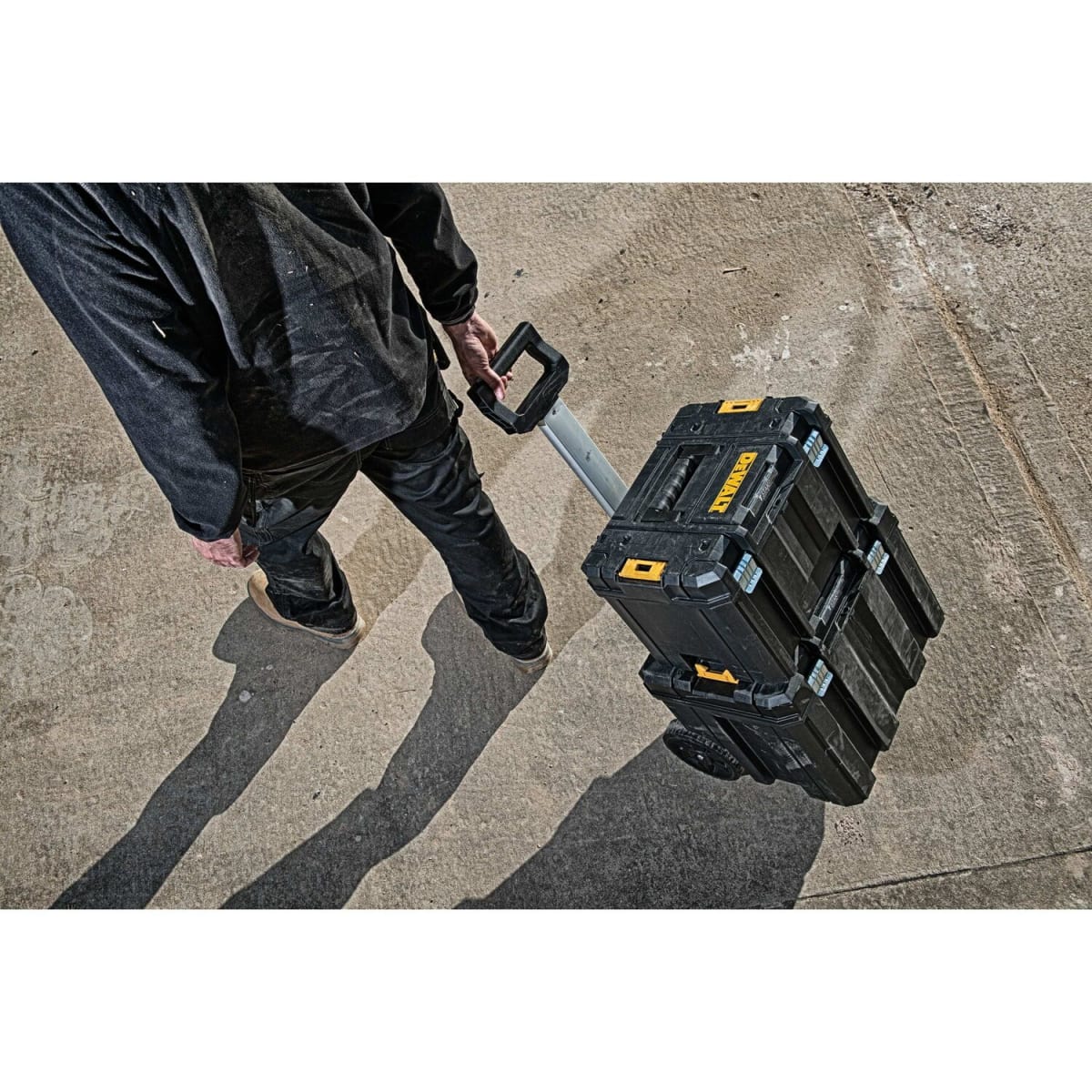 Caja de Herramientas con Ruedas Tstak Dewalt DWST178205