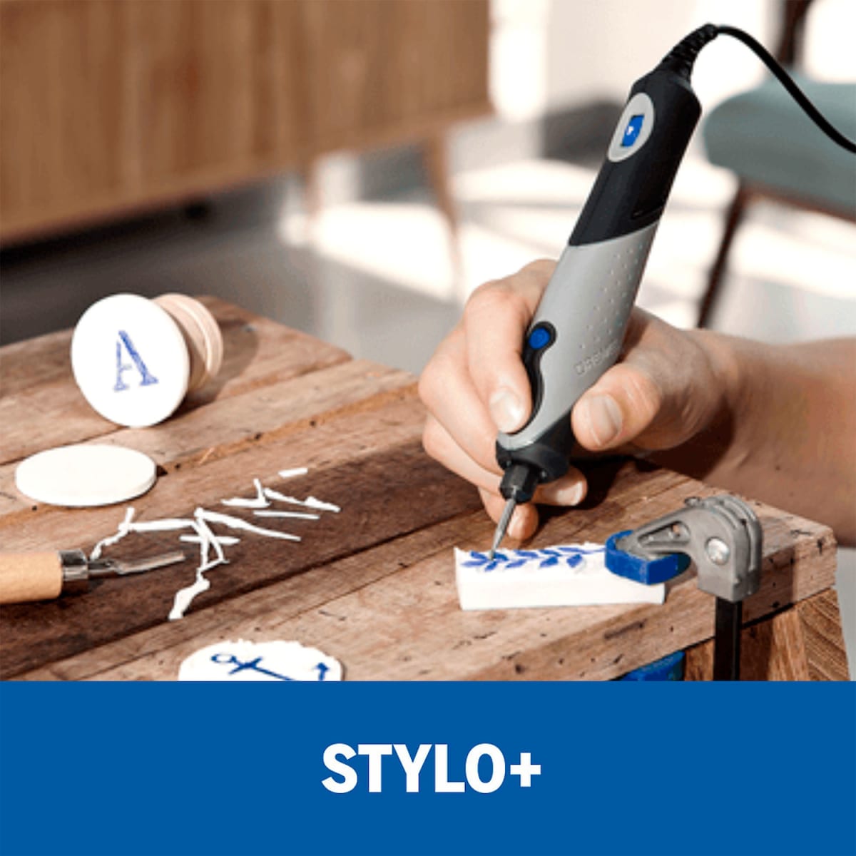 Multiherramienta Sytlo Rotative + 11 Accesorios Dremel F013.205.0NG4