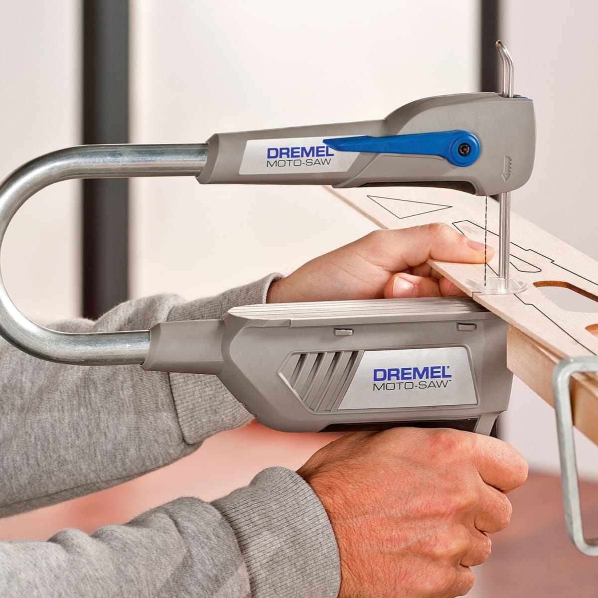 Sierra Caladora Portátil de Banco 70 W Moto-Saw Dremel F013.MS2.0NC7