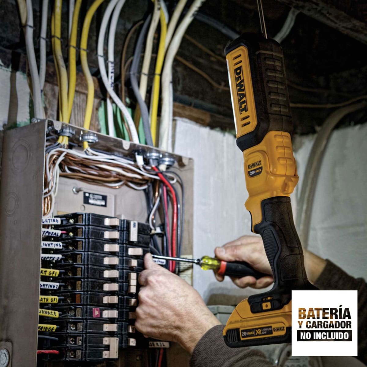 Linterna de trabajo LED Dewalt 20V (Sin Batería) - DCL0504