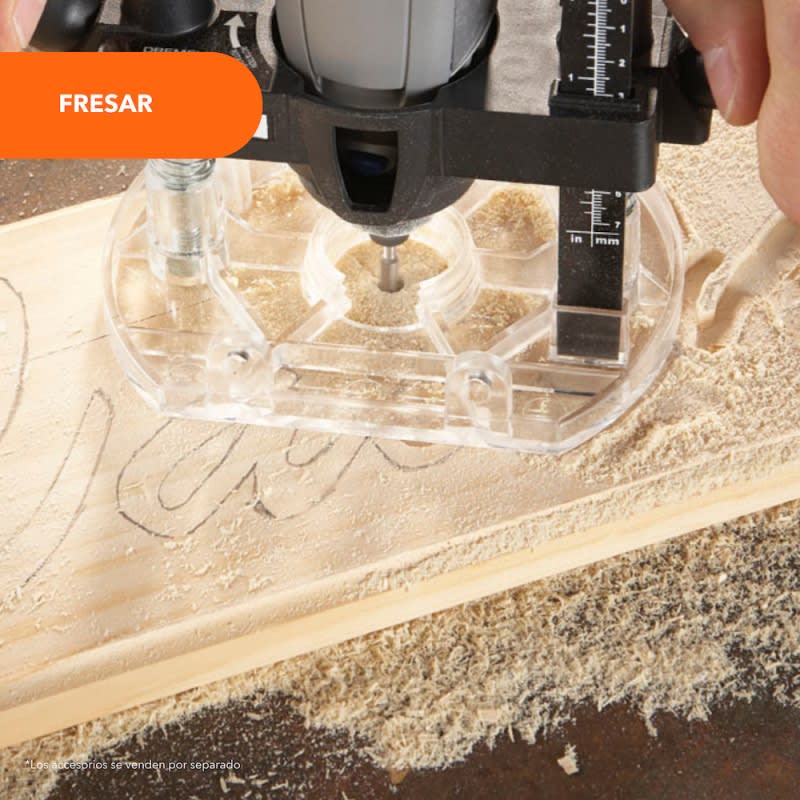 Minitorno 12V 35000 Rpm 1 Bat y Carg + 5 Accs Dremel 8240 F013.824.0LD5