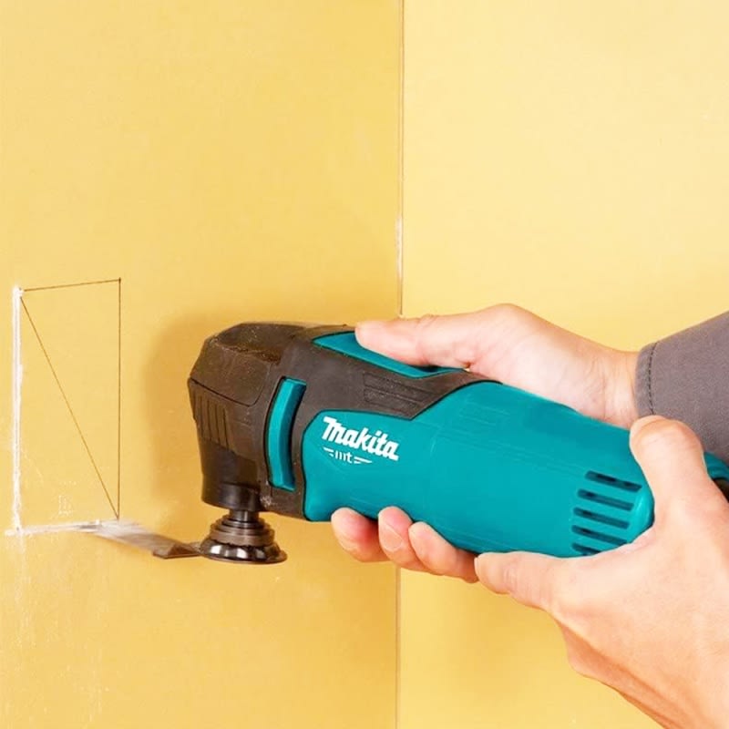 Multitool 200W 22000 opm Makita MT M98004