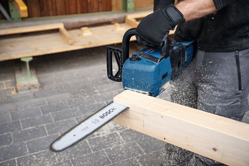 Motosierra Inalámbrica Bosch Professional 18V (40 cm) – GKE 18V-405
