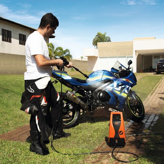 Hidrolavadora Alta presión 1400W 105 bar BLACK+DECKER PW1450TD-B2C4