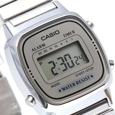 RELOJ CASIO D LA-670WA-7D1
