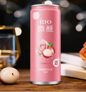 Caja Coctel Sabor Lychee y Rosas Con Coctel 330ML x 24