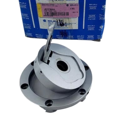 TAPA DE ESTANQUE / PULSAR 135LS / BAJAJ1