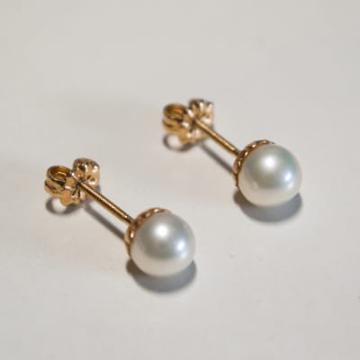 Aros Perla 18k 5mm Aros Perla 18k 5mm