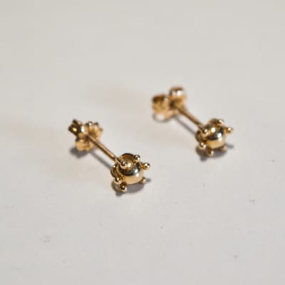 Aros 18k Pistilo Bolita 5mm Aros 18k Pistilo Bolita 5mm
