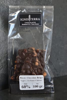 Roca Avellanas Chilenas 70%2