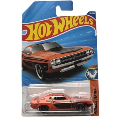 HW MUSCLE MANIA - 71 Dodge Challenger 1/101