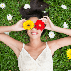 Cómo preparar tu pelo para la primavera: consejos y rutinas