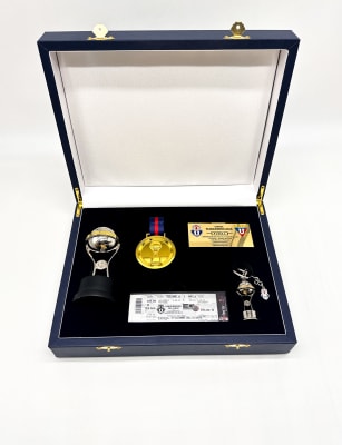 Kit Premium Universidad de Chile1