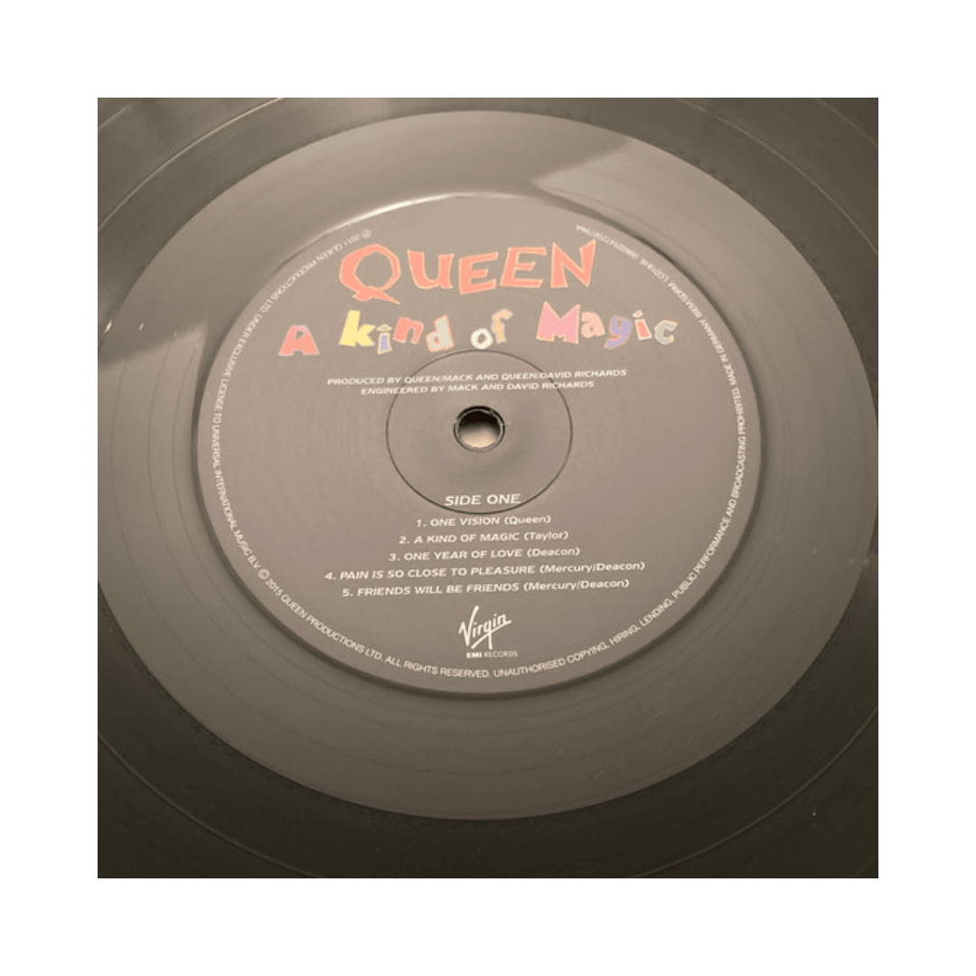 Queen A Kind Of Magic vinilo4