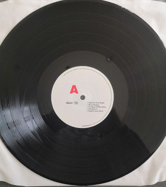 Beastie Boys Music Vinilo3