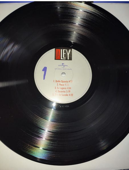 La Ley Doble Opuesto Vinilo3