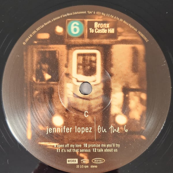 Jennifer Lopez On The 6 Vinilo5