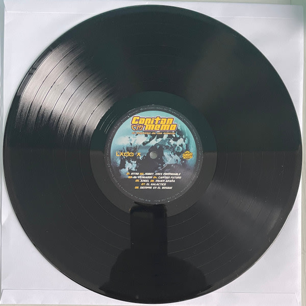 Capitán Memo El Regreso de Los Robots Vinilo3
