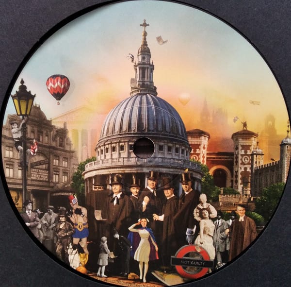 Madness Can't Touch Us Now Vinilo4