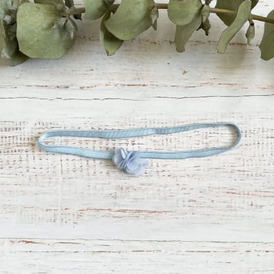 Cintillo Wawa Flor Organza Celeste2