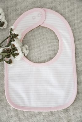 Babero Rosado Listado