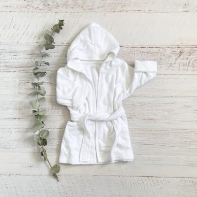 BATA DE BAÑO BLANCA