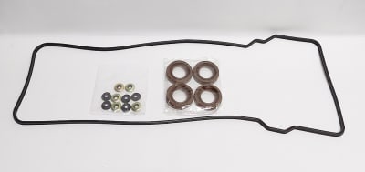 KIT EMPAQUETADURA TAPA VALVULA C/RETEN HILUX1