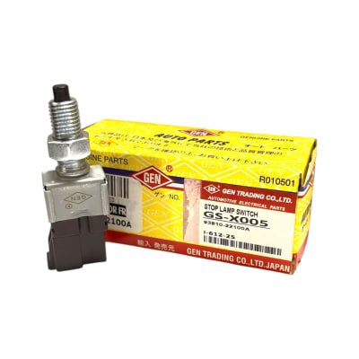 GEN INTERRUPTOR FRENO JAPONES 2 PINES
