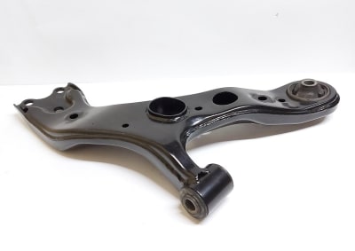 BANDEJA SUSPENSION TOYOTA RAV42