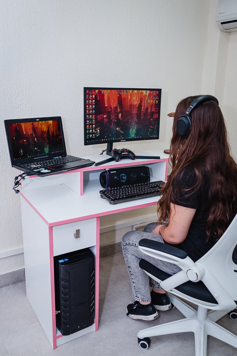 Escritorio GAMER Bulma2