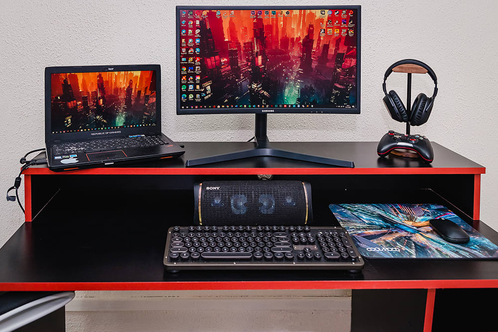 Escritorio GAMER Goku5