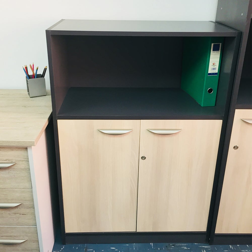 Gabinete bajo Mixto5