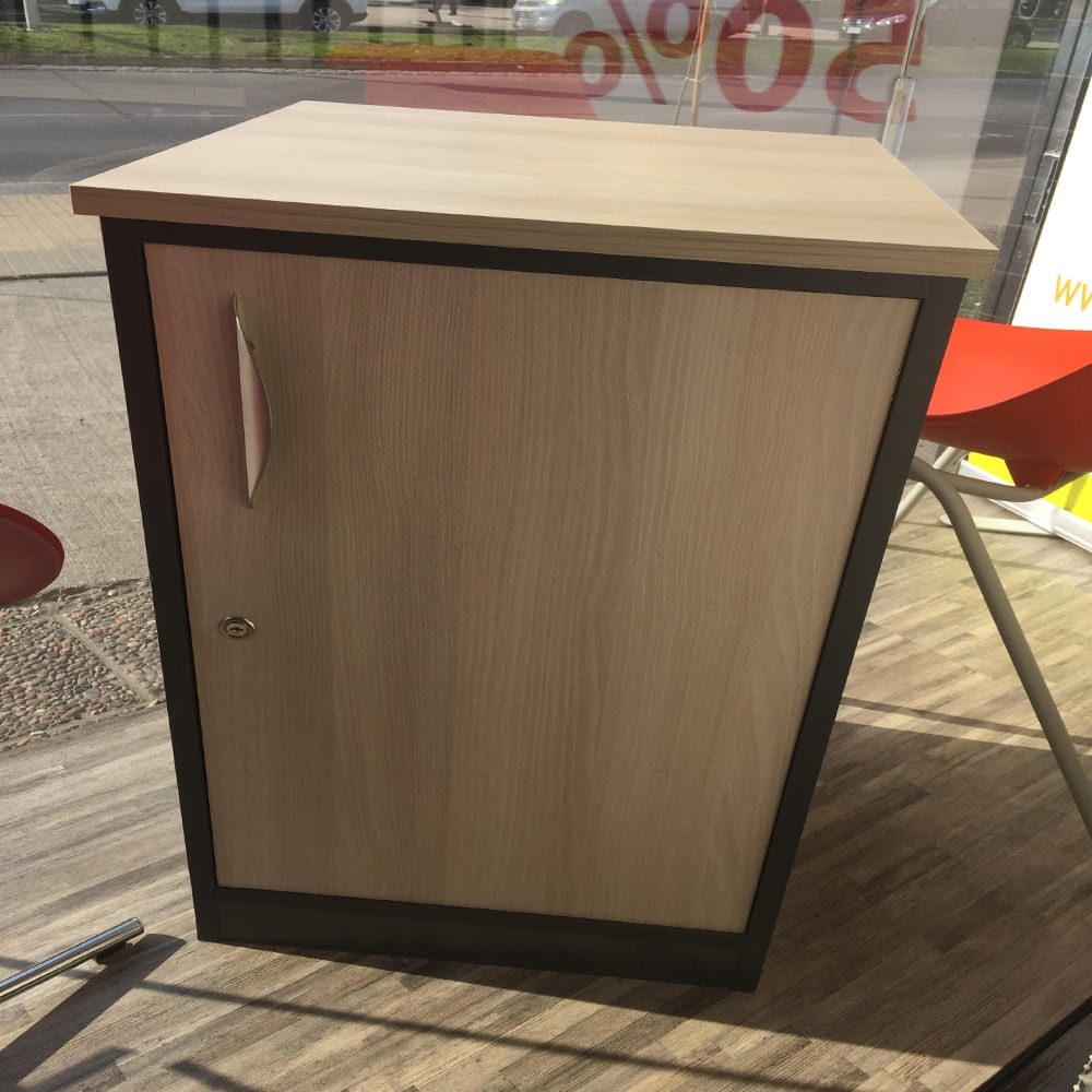 Gabinete base 1 puerta abatible4