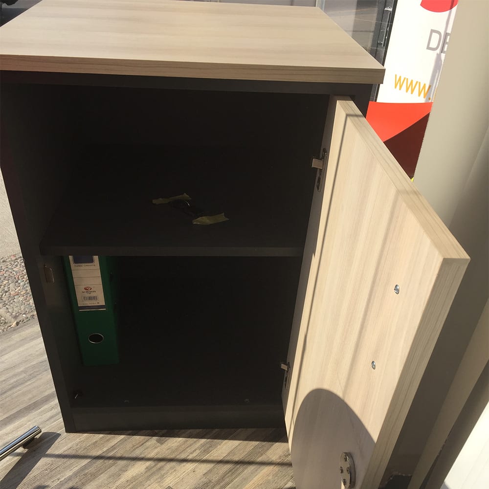 Gabinete base 1 puerta abatible5