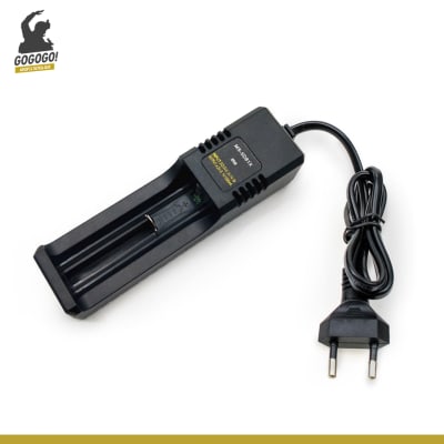 Cargador de Pilas Simple