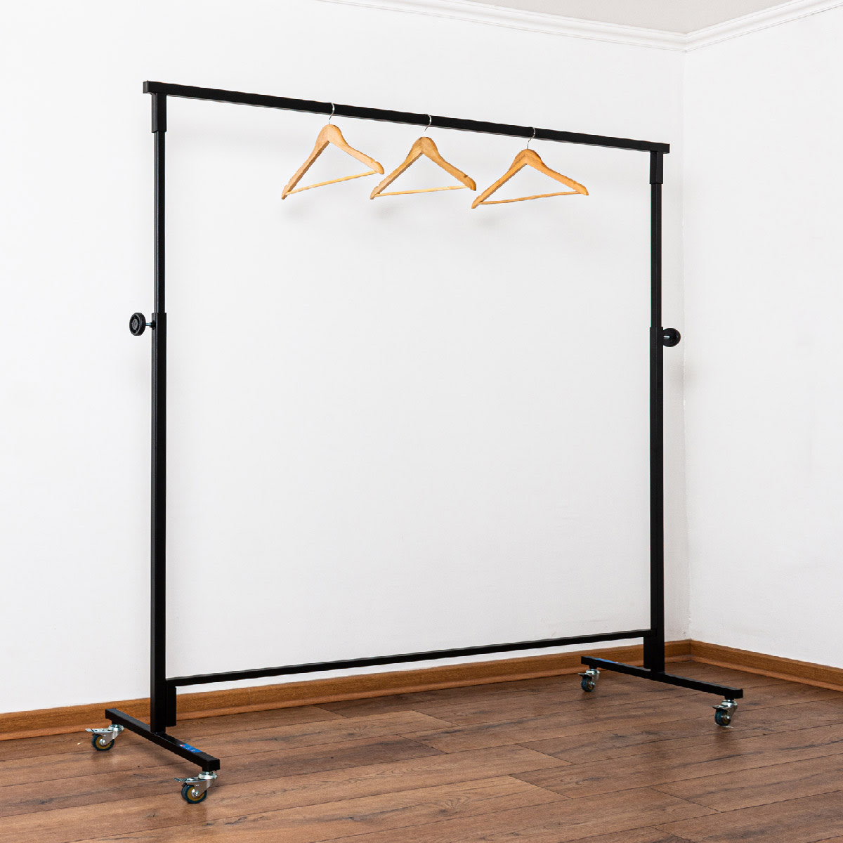 PERCHERO DESMONTABLE REGULABLE SIMPLE NEGRO1